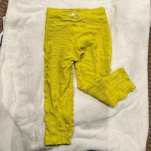 Barely worn yellow cropped original BBB leggings